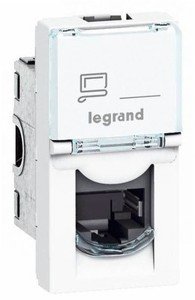 Фото Legrand Mosaic 076563 Розетка компьютерная (RJ45, Cat.6, STP, под рамку, скрытая установка, 1 модуль, белая)