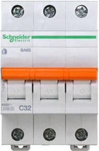 Фото Schneider Electric Домовой 11226 Автоматический выключатель трехполюсный 32А (4.5 кА, C)