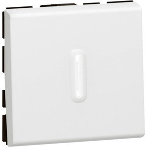 Фото Legrand Mosaic 077042 Выключатель кнопочный перекрестный (6 А, подсветка, 2 модуля, под рамку, с/у, белый)