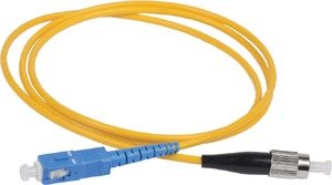 Фото IEK FPC09-SCU-FCU-C1L-1M ITK Оптический коммутационный переходной шнур (патч-корд), для одномодового кабеля (SM), 9/125 (OS2), SC/UPC-FC/UPC, одинарного исполнения (Simplex), LSZH, 1м