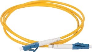 Фото IEK FPC09-LCU-LCU-C1L-1M ITK Оптический коммутационный соединительный шнур (патч-корд), для одномодового кабеля (SM), 9/125 (OS2), LC/UPC-LC/UPC, одинарного исполнения (Simplex), LSZH, 1м