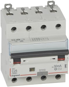 Фото Legrand DX3 411188 Автоматический выключатель дифференциального тока четырехполюсный 25А (тип AC, 6 кА)