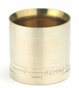 Фото Rehau 12596251002 Монтажная гильза 25х3.5 (25 мм)